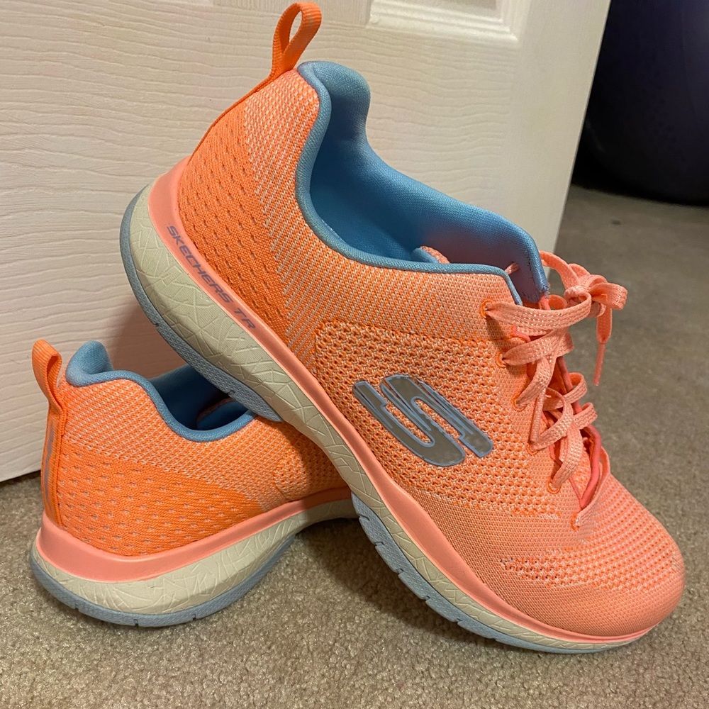 Women’s Skechers Air-cooled memory foam tennis shoes